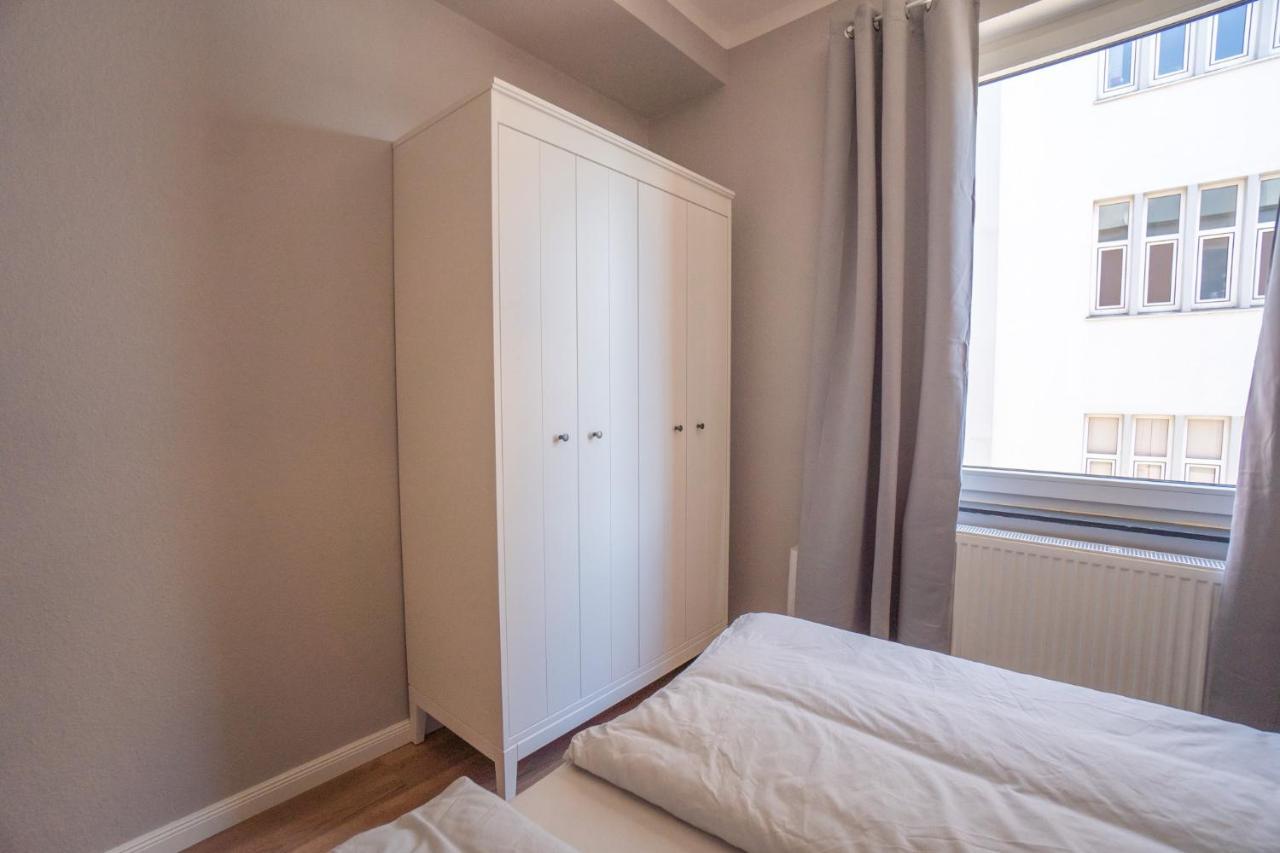"Purple Chill" Super Zentrale Ferienwohnung Hbf-Messe-Buergerweide-Citygate-Ovb Arena Bremen Ngoại thất bức ảnh